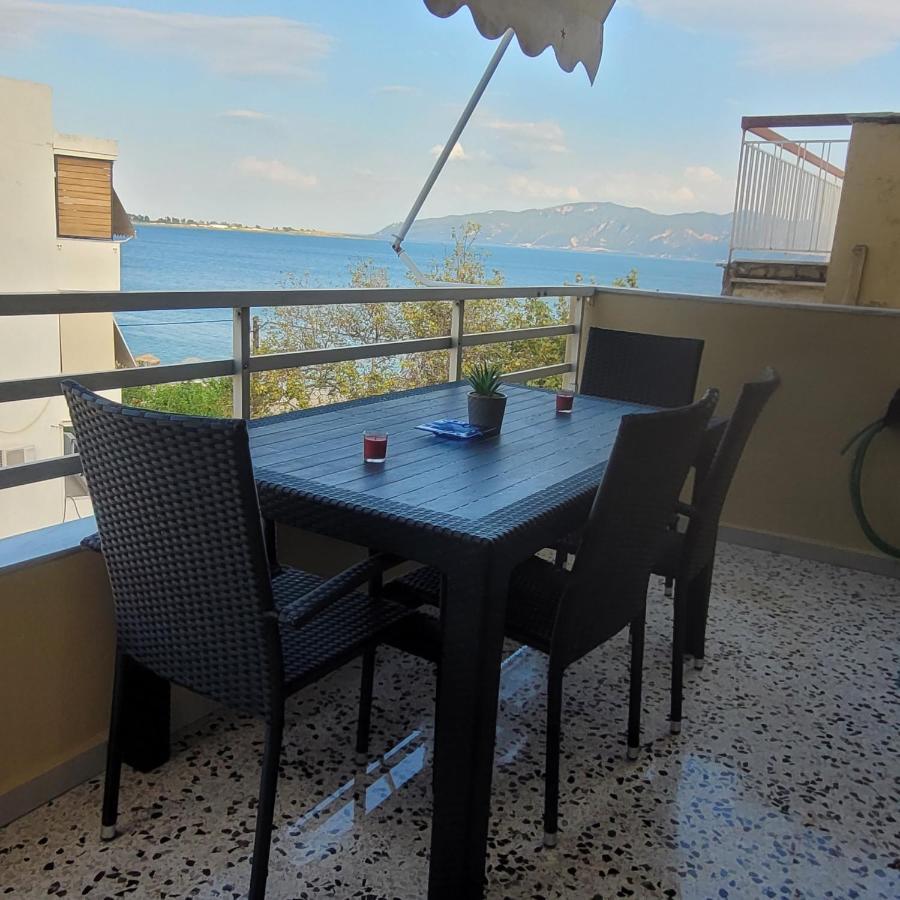 נפפקטוס Soficos Sea View Apartment מראה חיצוני תמונה